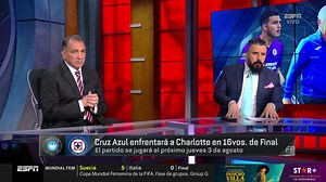 ¿Malos entendidos en Cruz Azul? 🤔 ¿Por qué quiere hablar 'Tuca' Ferretti con la directiva de Cruz Azul? 👀 ¡Disfruta Futbol Picante en #ESPNenStarPlus! 📺 http://dis.la/ESPNenStarPlus_FB | Futbol Picante