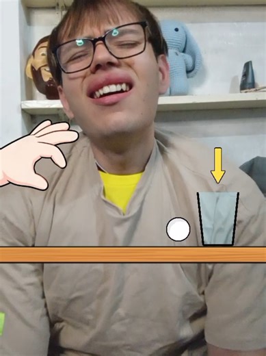 por cada vez que pierda me pongo una prenda mas