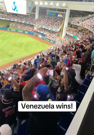 Venezuela fans celebrate their first ever World Baseball Classic title!