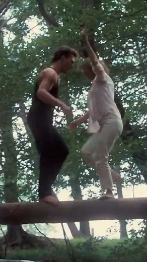 Don't Look Down 👀 #dirtydancing #patrickswayze #dance