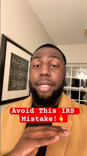 1099 vs W9: What Every Small Business Must Know!