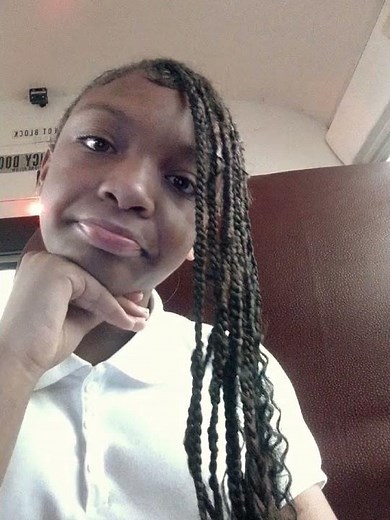 Steady Callin' My Phone 🫵🏼📞