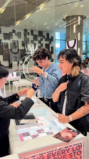 Cup of Joe's Rapha and CJ joined us for the launch of our new engraving service 💎✨ Wait till you see what they created for Pandora — and let it spark an idea for your own engraving. Here’s a clue: it’s inspired by 2 of their hit songs 👀🎶 | Pandora