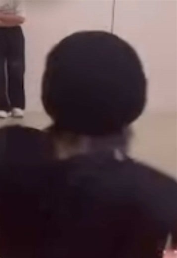 マ、やばす #eiji #dance #lesson #エイジ #伊藤瑛史 #toraproject @TORA PROJECT @M:Rea1 choreo by@kouki__imai (instagram)先生