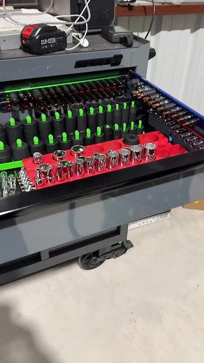 Torx Star Bit Socket Set #socketset #powertools #bluecollar #tools #toolbox | lushbe | Facebook