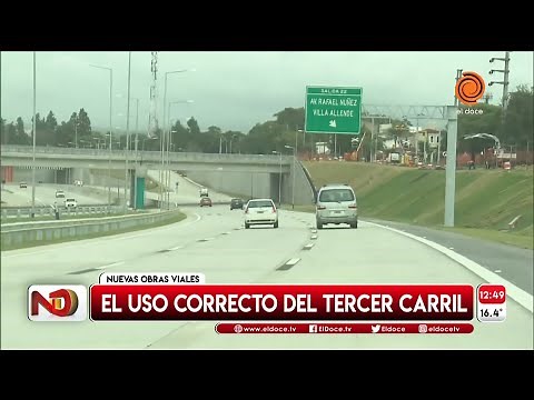 El uso correcto de tres carrilles en una avenida
