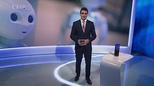 Jak vypadá rozhovor s umělou inteligencí? Vyzkoušel si ho moderátor Daniel Stach. V pořadu Věda ČT24 promluvil s českým chatbotem Alquist, který je druhý nejlepší konverzační robot na světě. O čem si povídali? | ČT24