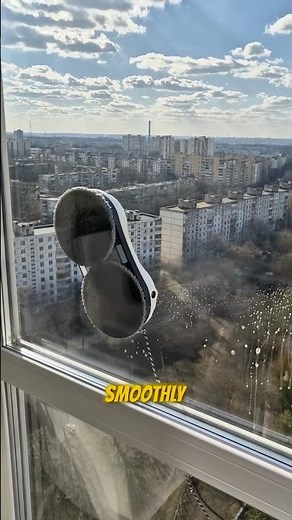 This Tiny Robot Cleans Your Windows by Itself 🤖🪟