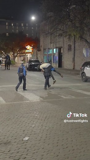 Wild Night 6th Street Austin TX 2023-2024: Crazy Police Encounters & Drunk Shenanigans