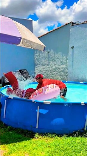 The neighbor's pool 😱