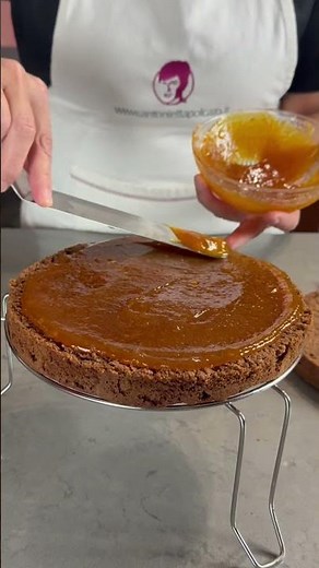 Torta sacher fatta in casa: ricetta facile e golosissima #sachertorte #ricettedolci