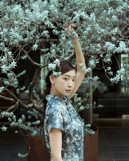 曼 | 用盎然綠意 詮釋新年的期待✨ 新的風格㊗️大家新年快樂🧨 _ Fashion Designer ｜ @sekundar_design Photographer | @aking_chen_ #kaohsiung #taiwan #photography #model... | Instagram