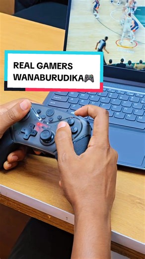 🔥 TITAN A-103 PRO – PC GAMERS EDITION 🎮 Low latency. Plug & play. No nonsense. COMFORT ZONE YAKO PC GAMER🏁 ✅ 2.4GHz Wireless (NOT Bluetooth) Zero input lag. Perfect kwa FIFA, eFootball, GTA V, Tekken, NFS. ✅ Auto-Connect (No Drivers, No App) Unachomeka receiver – inaconnect hapohapo (Hamna kuhangaika na settings❌️) ✅ Dual Vibration Motors Full in-game feedback experience. ✅ Comfort Leather Grip Hata ukicheza masaa 3–5, mikono haichoki wala haitelezi. ✅ Stable Connection: Hamna kujidisconnect,