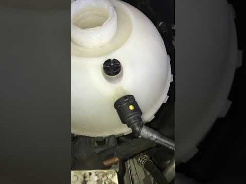 2012 BMW F10 528i Expansion Tank DIY