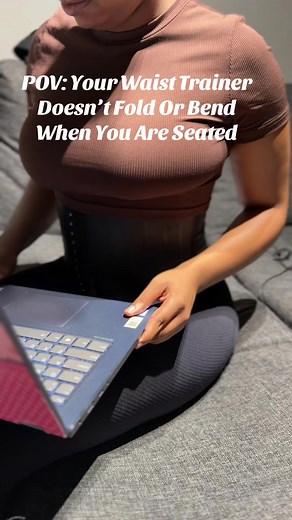 How to Sit Comfortably in a Waist Trainer