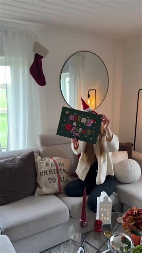 Ladies and gentlemen, consider this your sign to spoil your partner with a personalised Advent calendar. 🎄😉 #adventcalendar #personalisedgifts