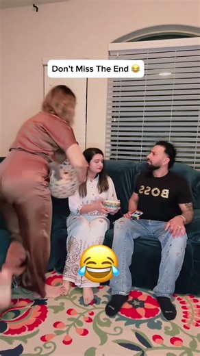 ਦੂਜਾ ਲੱਡੂ ਕਿਥੇ ਆ ?😂🤣 #husbandwifefunnyvideos #punjabifunnyvideos 😂🤣