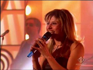 Haiducii Dragostea Din Tei Live Top Of The Pops 2004