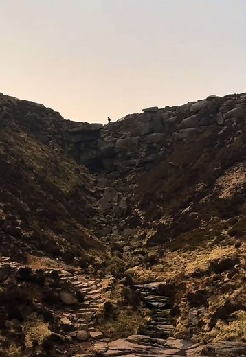 The wind was trying to flick me off the mountain @wheresyasiin @Ya’siin #fyp