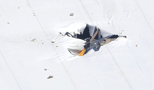 Lansing man among 2 dead in Florida helicopter crash, CBS