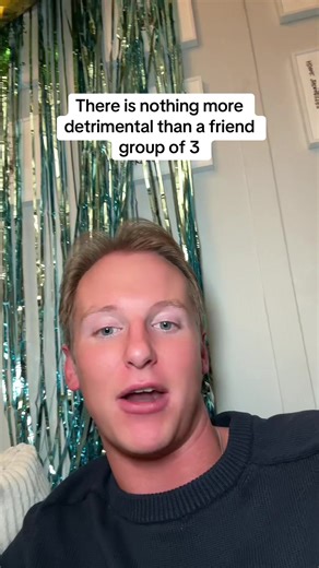 The Dangers of Having a Group of 3 Friends