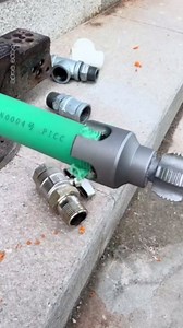 Pipe Tapping and Threading Tool, 2026 New Upgrade Pipe Threading Tool, Integrated Internal & External Pipe Threading Tool, 1/2 Inch 3/4 Inch PVC Thread Maker Tool for Electric Drill (1"-1 Pc)