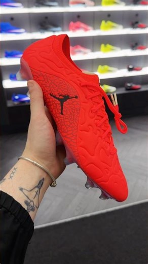 Unboxing that special new Jordan Tiempo Maestro. Such a class drop - would you wear these on-pitch?