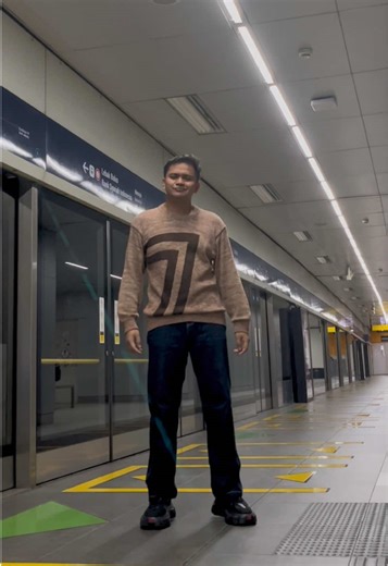 Growl by EXO: A K-Pop Fanboy Experience