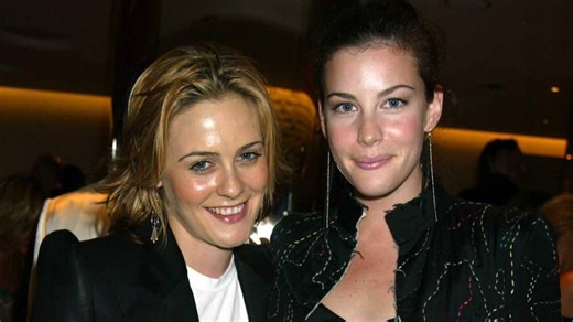 Alicia Silverstone Shares Nostalgic '90s Throwback with Liv Tyler, Fans React