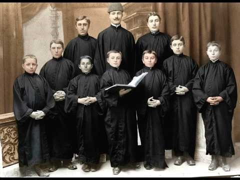 Ο Άρχων Πρωτοψάλτης Τραπεζούντος Τριαντάφυλλος Γεωργιάδης με μαθητές του - Polatidis