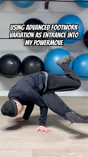 Using my advanced footwork variation as entrance into powermove // bboy Intact