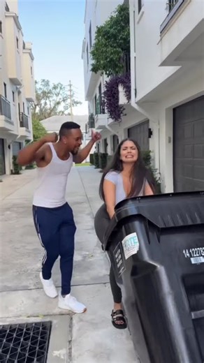 When she needs extra encouragement 😂 #explore #foryou #trending #viral #comedy