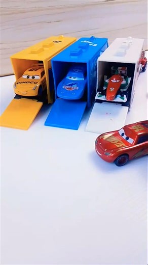 Lightning McQueen, Francesco, King Dinoco, Disney Pixar Cars #toys #cars #mcqueen #disneypixarcars