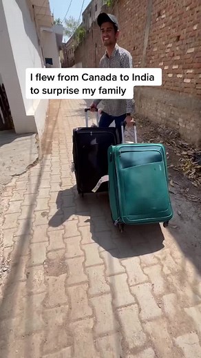 Part 2 of surprising my family in India 🥺 #homecoming #surprise #family