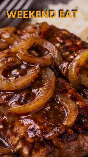Smothered Pork Chop Super Freaky🔥🍞