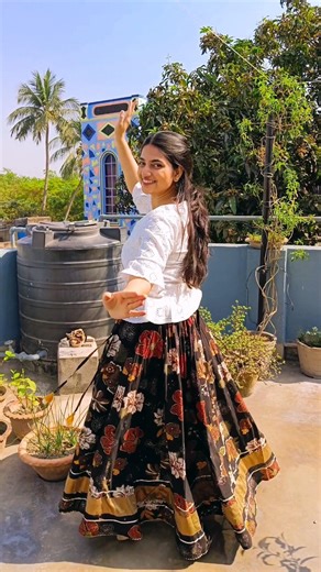 Me, you & a lit playlist 🤌 #dance #love