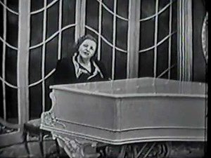 The Kate Smith Hour: Carolina Moon