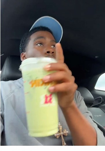 Delicious Dunkin' Iced Matcha Recipe