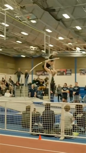 Again, do not crash 😂 | Fredo TV