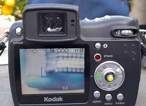 Kodak EasyShare DX6490 10x Zoom Digital Camera & Camera Bag for sale | Durbanville | Gumtree South Africa