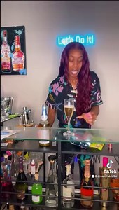 434K views · 10K reactions | Cotton Candy Champagne bomb with Earl Stevens Selections sparkling cotton Candy wine | Taylor Jennings | Facebook