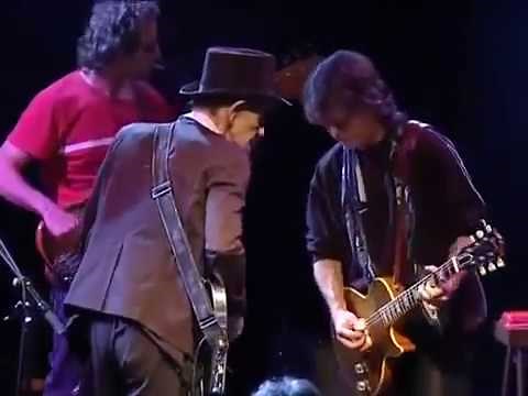 Calvin Russell / Paul Personne - Behind the 8 Ball