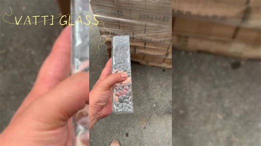 Skin Texture Crystal Clear Glass Brick Wall 200x100x50mm Low Iron Building Glass Hot Melt Cast Glass Bricks Blocks for Partition