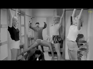 Le olimpiadi dei mariti (1960 Italian Movie) Ugo Tognazzi, Delia Scala, Raimondo Vianello