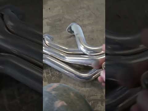 Pontiac Header Installation, Doug's D569 into 1st gen Firebird