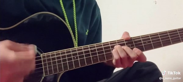 アコースティックギターの魅力を探る