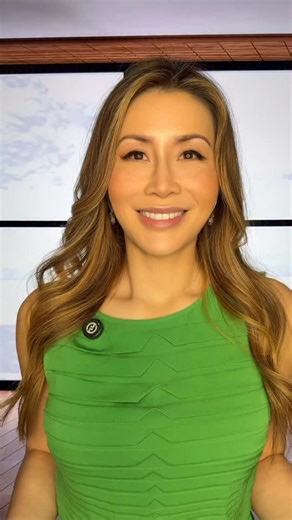 1.9K views · 1K reactions | Apple predicts blockbuster  holiday sales — driven by record iPhone 17 demand  Spoke to CEO Tim Cook, who tells me the December quarter is set to be the biggest in the company’s history.  Apple stock is trading near record highs after crossing the $4 trillion mark — even as the company still pays roughly $1.4 billion in tariff costs this quarter. #apple #tech #technology #iphone #money #investment | Susan Li | Facebook