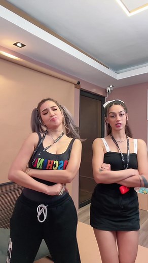 Soul Sisters Vlog with Jelai Andres and Zeinab Harake