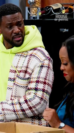 579K views · 18K reactions | If you look up ‘Hold You Down’ in the Urban Dictionary... you will find Miranda’s name AND photo under the term. She’s always got Calvin’s back...but does our girl get enough love for all she does? Catch #HouseOfPayne re-runs TONIGHT starting at 9/8c on BET! | Tyler Perry's House Of Payne - BET | Facebook