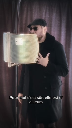 Nan’s Had on Instagram: "Il y a des chansons qui sont tellement de souvenirs… elles ouvrent un monde. Ma reprise de Elle est d’ailleurs, je l’ai interprétée avec mon ame. C’est une chanson pleine de mystère, de douceur, une femme presque irréelle, une présence qu’on ressent plus qu’on ne comprend. J’ai voulu la chanter avec retenue, avec profondeur, en laissant l’émotion faire le reste. Si cette interprétation vous emmène quelque part, si elle vous touche, même discrètement, alors le voyage est 